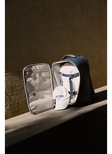 Mugursoma Jump Obsidian 40x25x20 cm ( Ryanair) Black